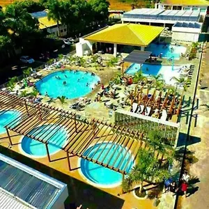  Apartamento Internacional Diroma Com Roupa De Cama ----destinos Combinados Turismo